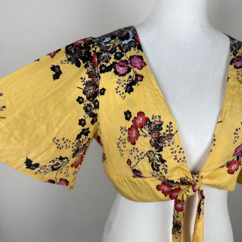 Free‎ People Yellow Floral Tie Front Crop Top Size S